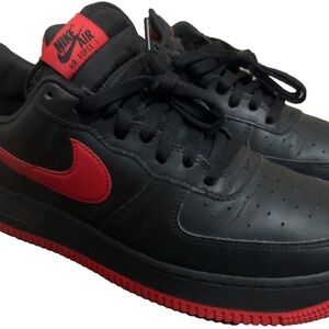 Nike Air Force 1 '07 Bred Size 10.5